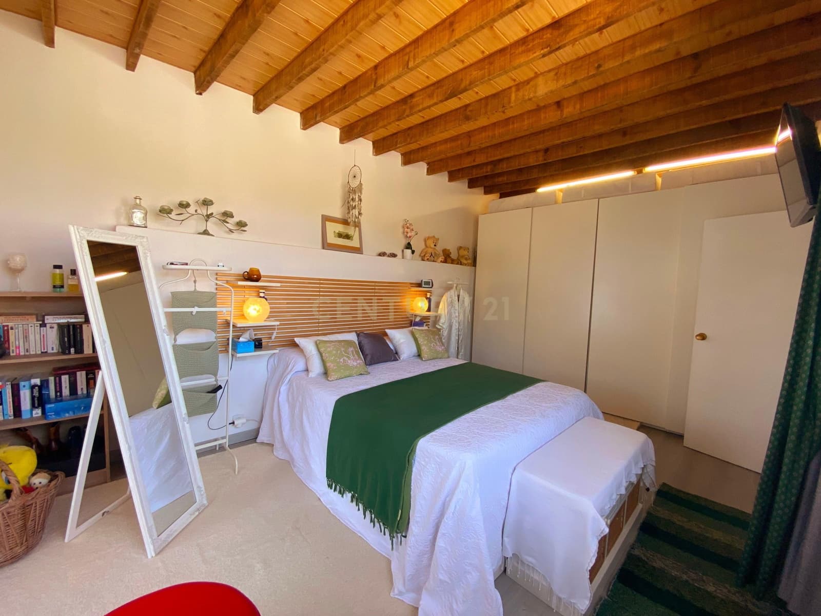 4 sypialnia Finka/Dom wiejski na sprzedaż w Berja z basenem garażem - 264 900 € (Ref: 9417674)