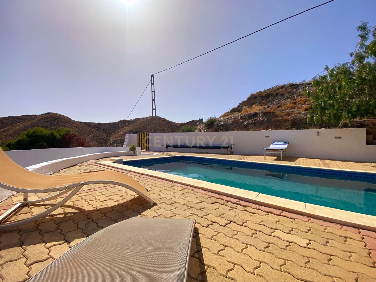 4 sypialnia Finka/Dom wiejski na sprzedaż w Berja z basenem garażem - 264 900 € (Ref: 9417674)