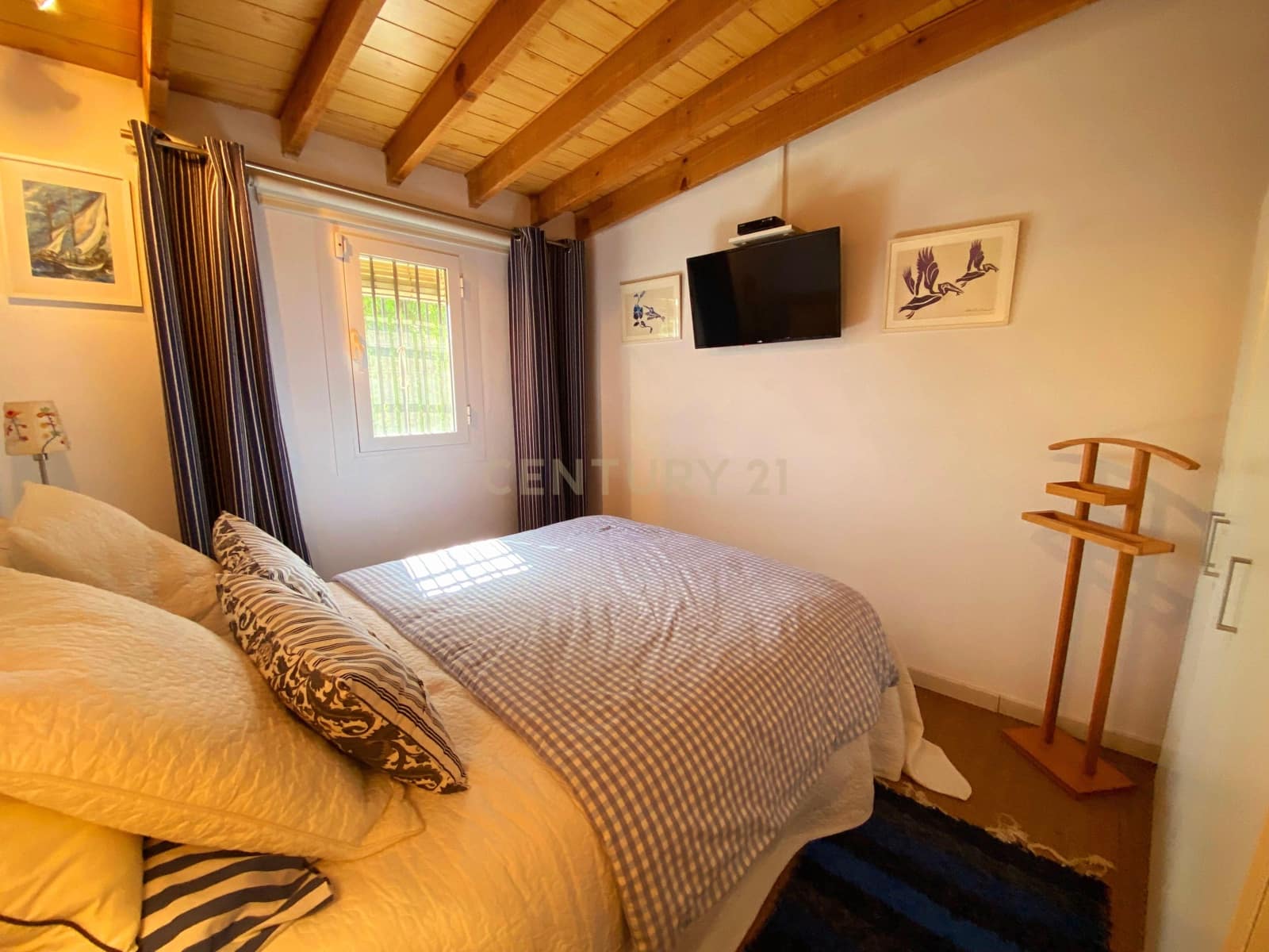 4 sypialnia Finka/Dom wiejski na sprzedaż w Berja z basenem garażem - 264 900 € (Ref: 9417674)