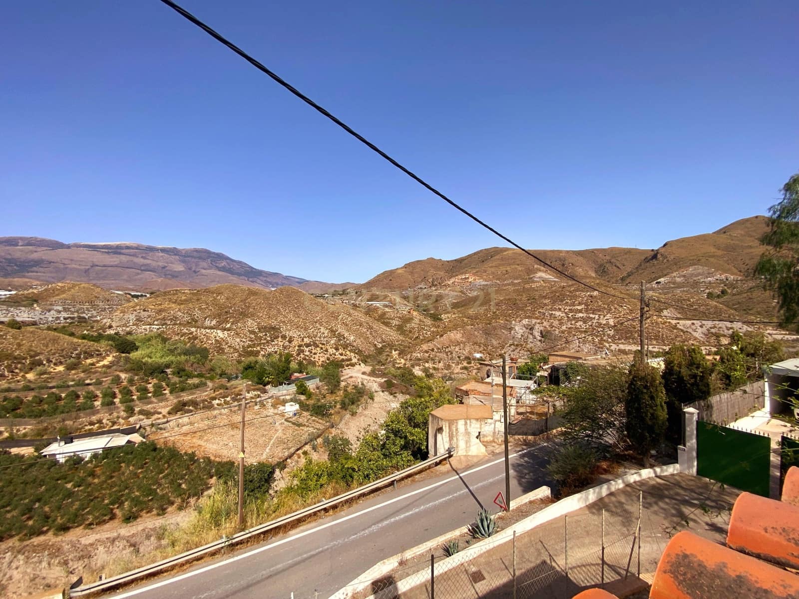 4 sypialnia Finka/Dom wiejski na sprzedaż w Berja z basenem garażem - 264 900 € (Ref: 9417674)