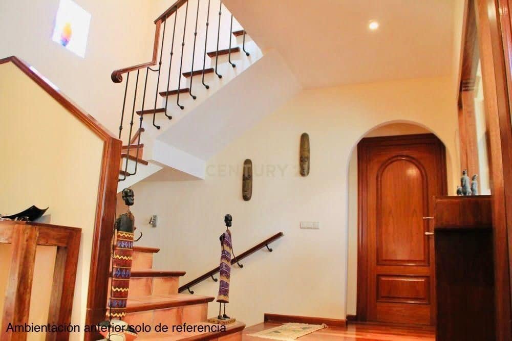 5 soveværelse Villa til salg i Vicar - € 399.000 (Ref: 9444576)