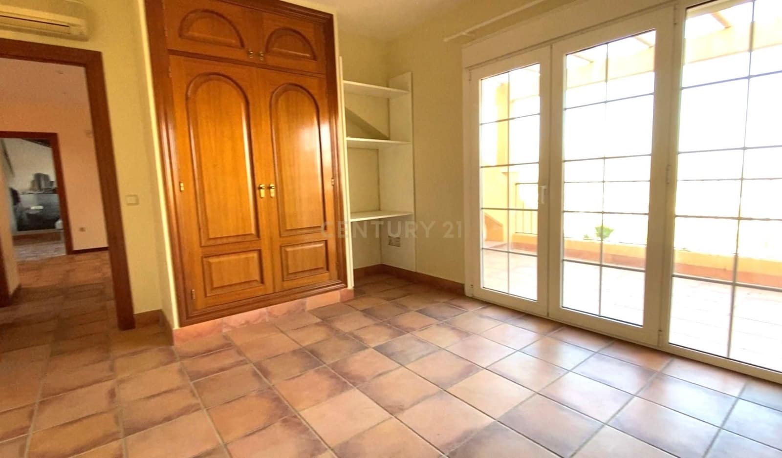 5 soveværelse Villa til salg i Vicar - € 399.000 (Ref: 9444576)