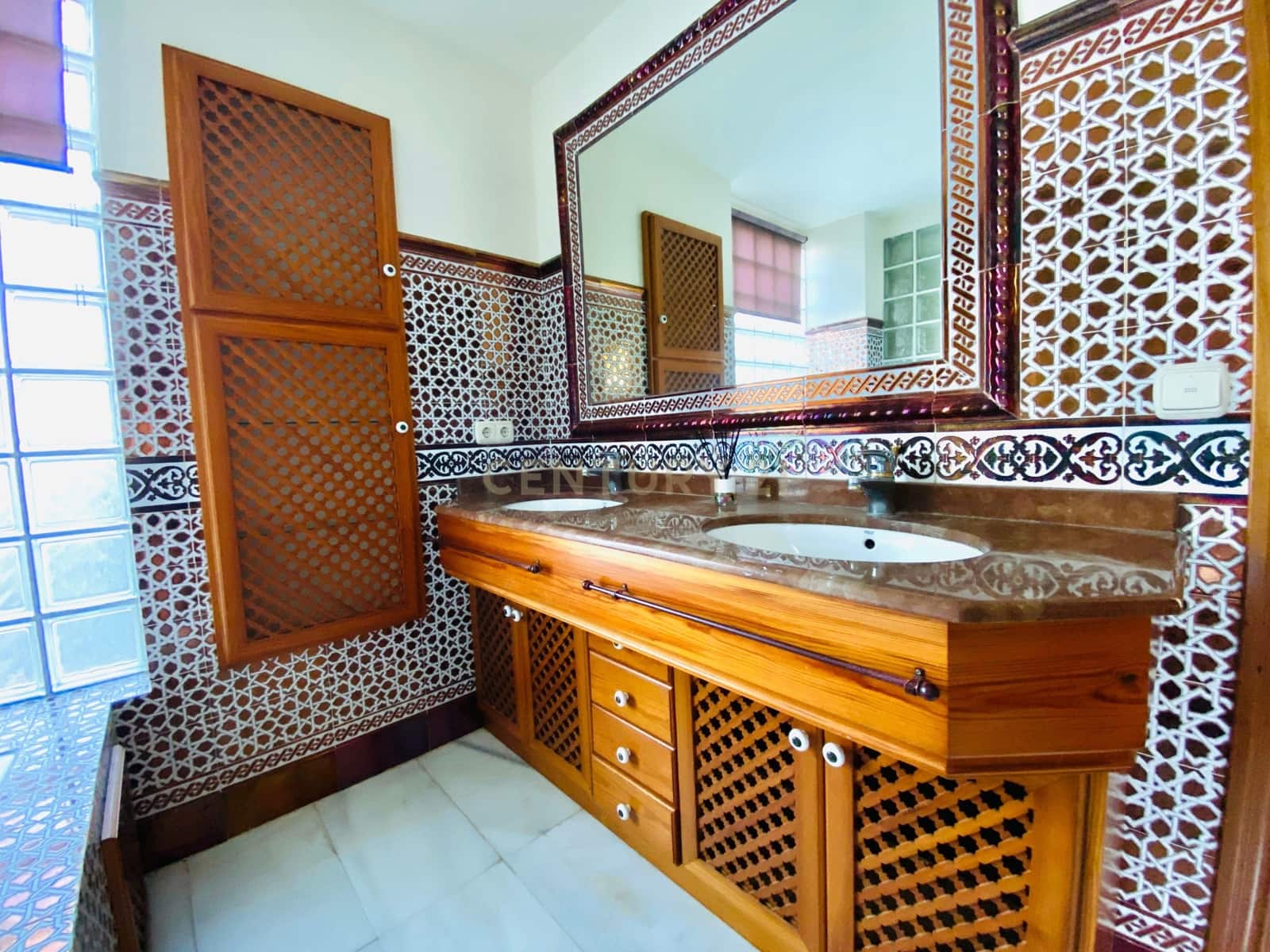 5 soveværelse Villa til salg i Vicar - € 399.000 (Ref: 9444576)