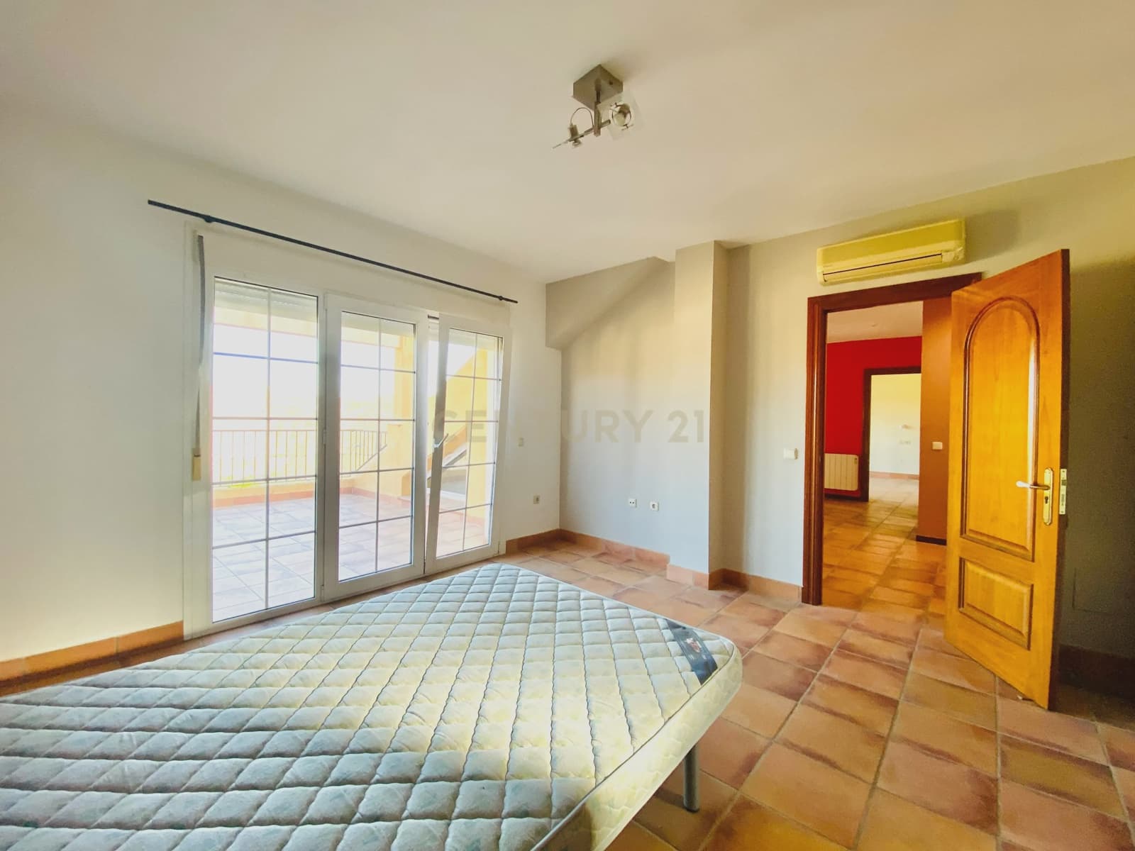 5 soveværelse Villa til salg i Vicar - € 399.000 (Ref: 9444576)