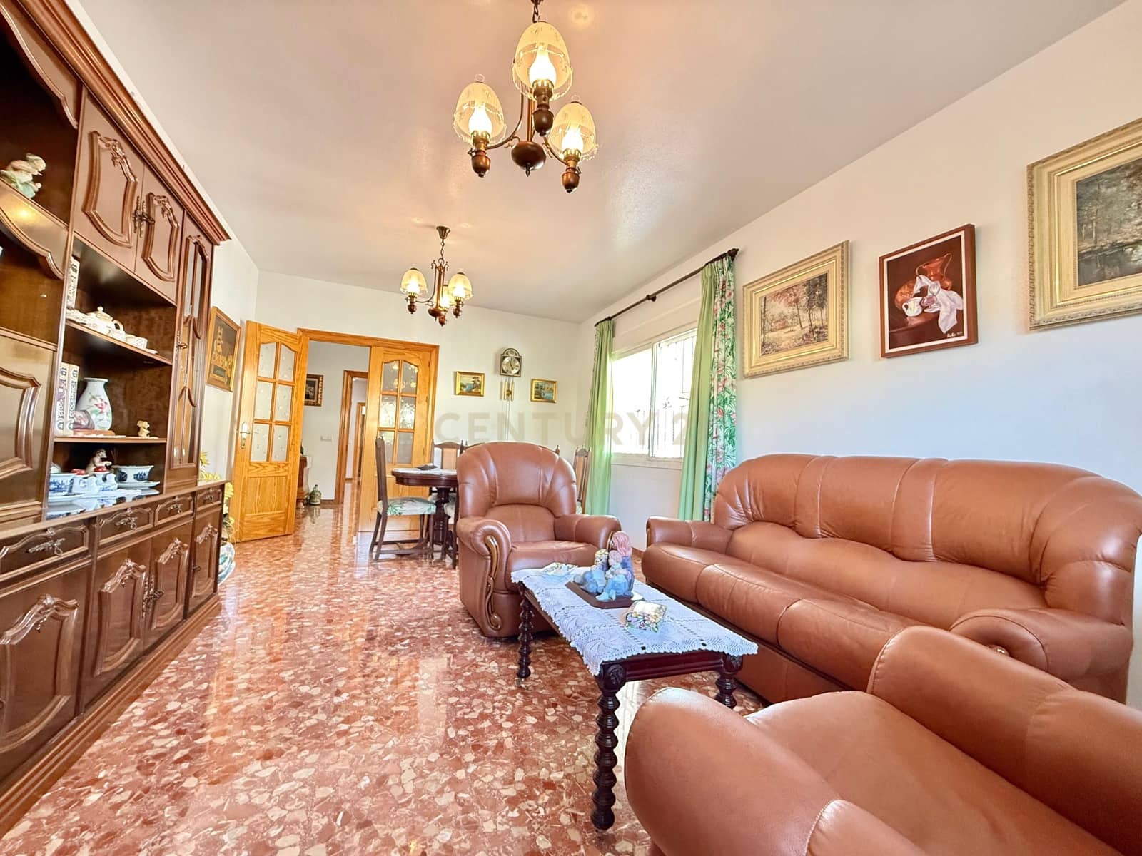 4 sypialnia Finka/Dom wiejski na sprzedaż w Berja z garażem - 379 800 € (Ref: 9471661)