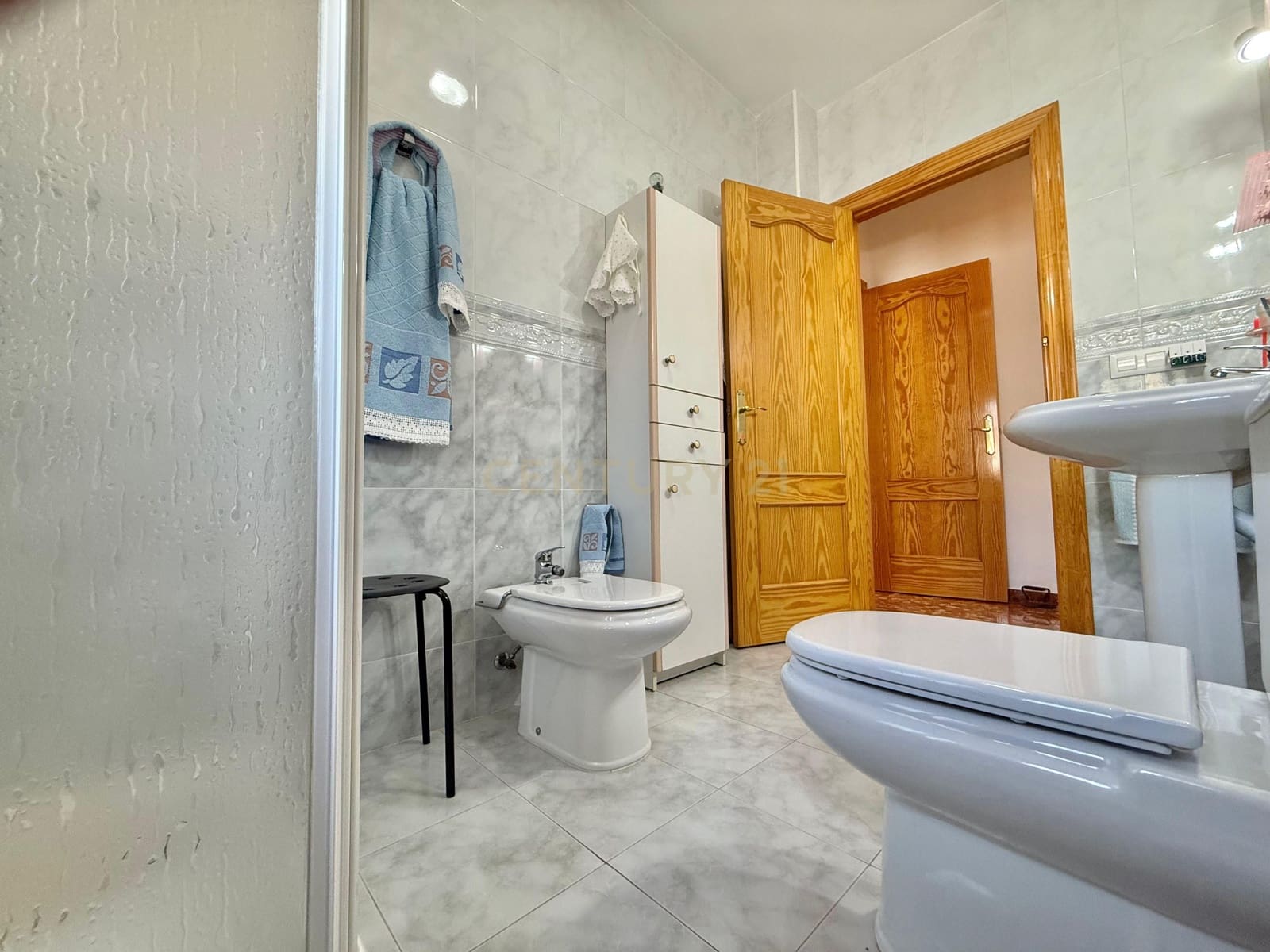 4 sypialnia Finka/Dom wiejski na sprzedaż w Berja z garażem - 379 800 € (Ref: 9471661)