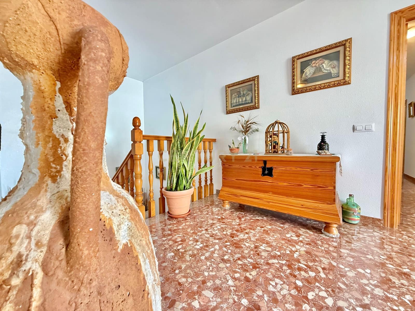 4 sypialnia Finka/Dom wiejski na sprzedaż w Berja z garażem - 379 800 € (Ref: 9471661)