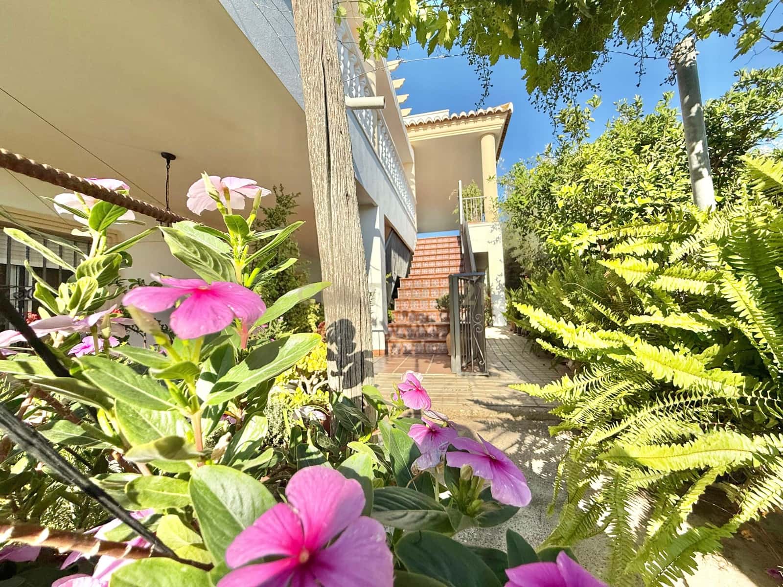 4 sypialnia Finka/Dom wiejski na sprzedaż w Berja z garażem - 379 800 € (Ref: 9471661)