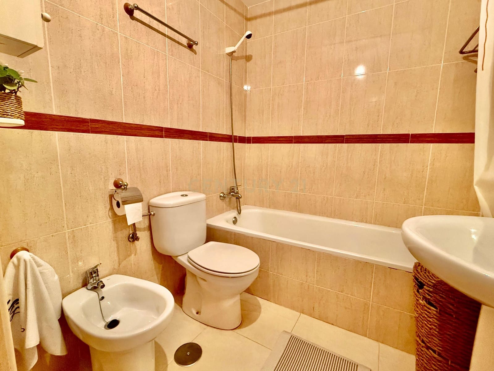 1 bedroom Beach Apartment for sale in Almerimar with pool garage - € 138,000 (Ref: 9489820)