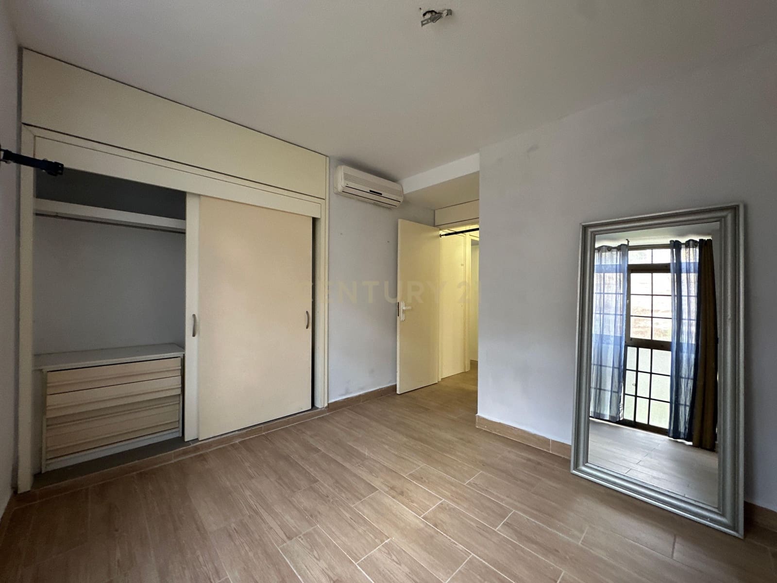 2 bedroom Beach Apartment for sale in El Ejido - € 119,800 (Ref: 9499899)