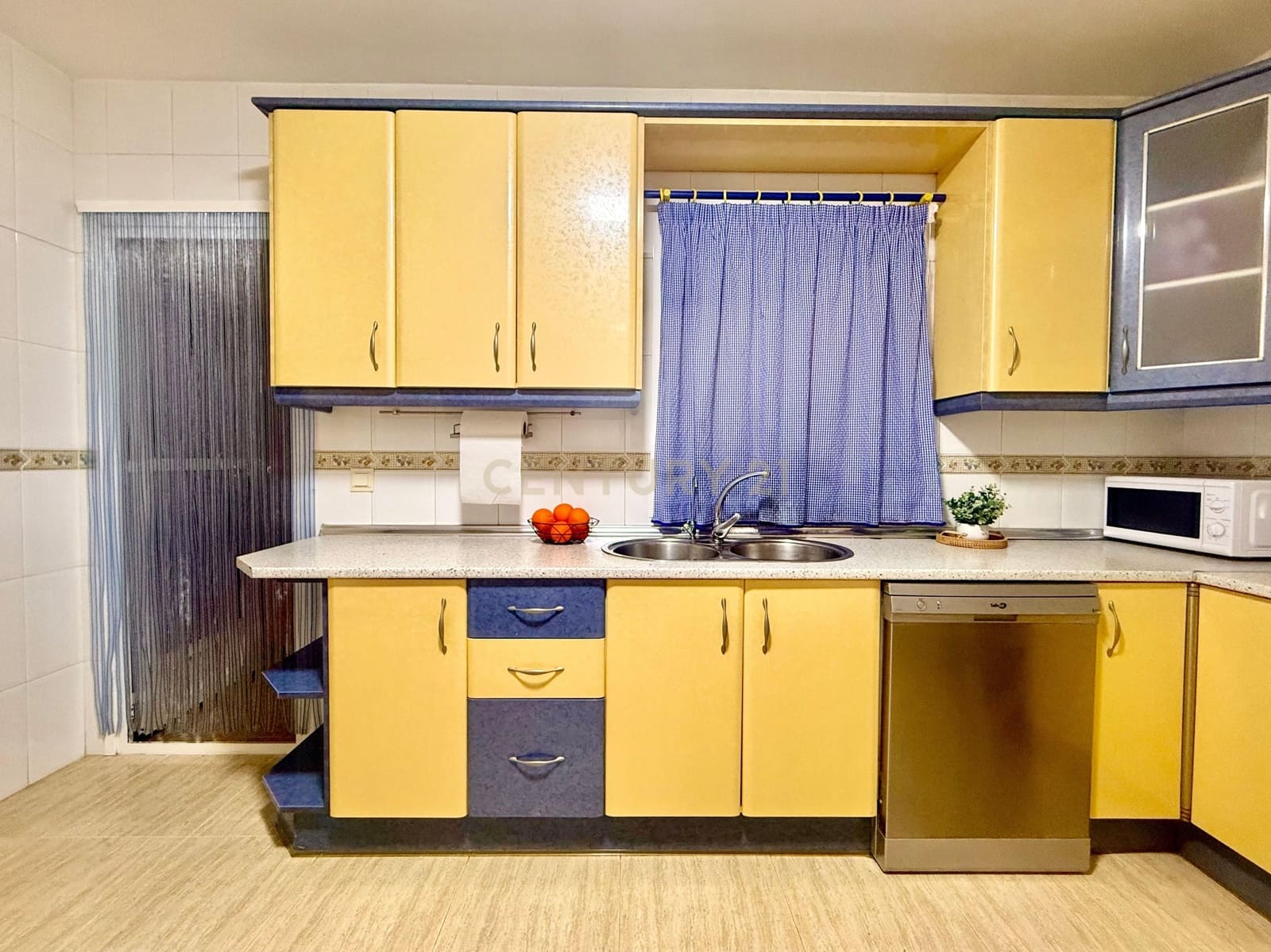 3 bedroom Flat for sale in El Ejido - € 135,000 (Ref: 9543448)