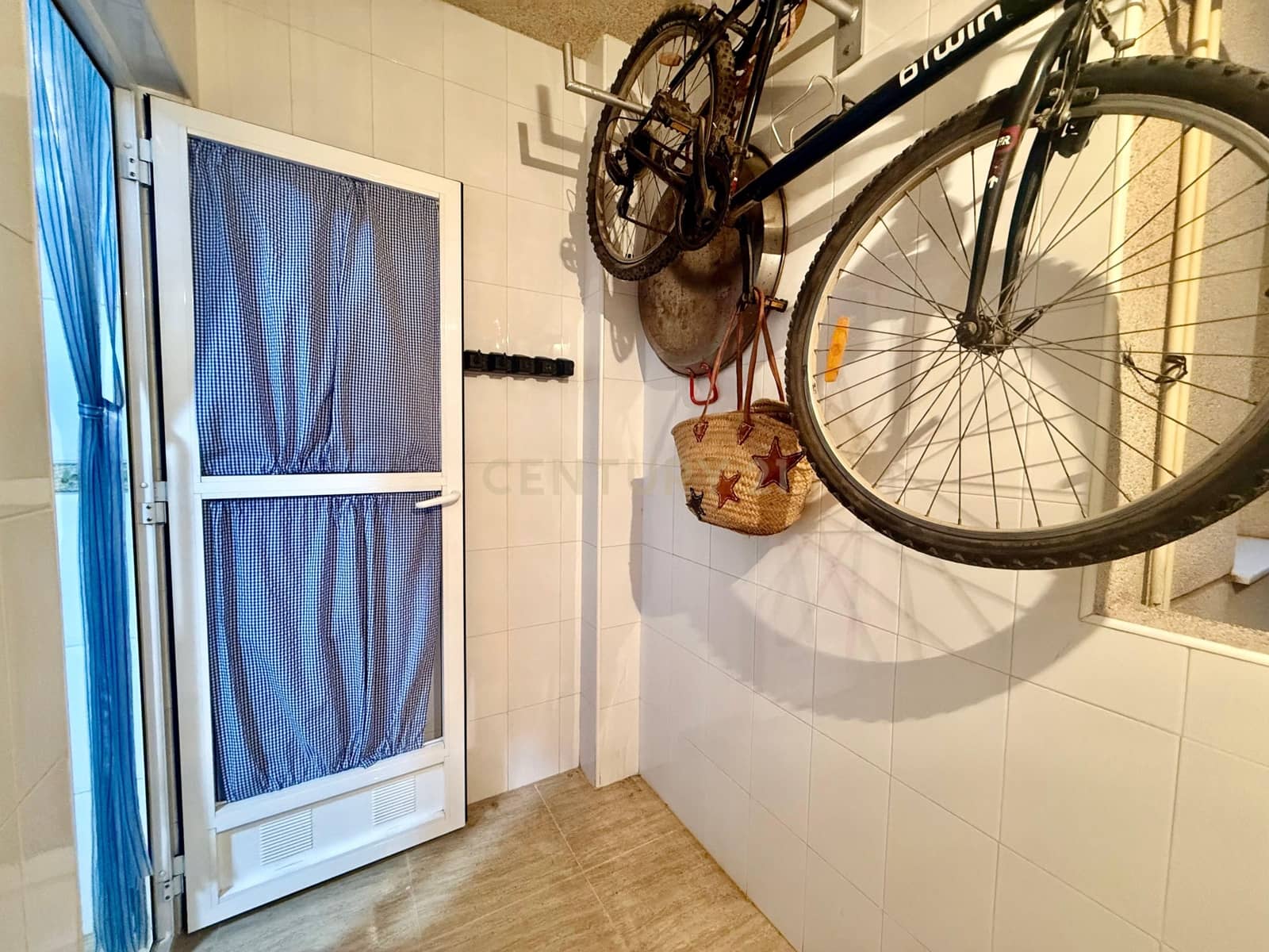 3 bedroom Flat for sale in El Ejido - € 135,000 (Ref: 9543448)