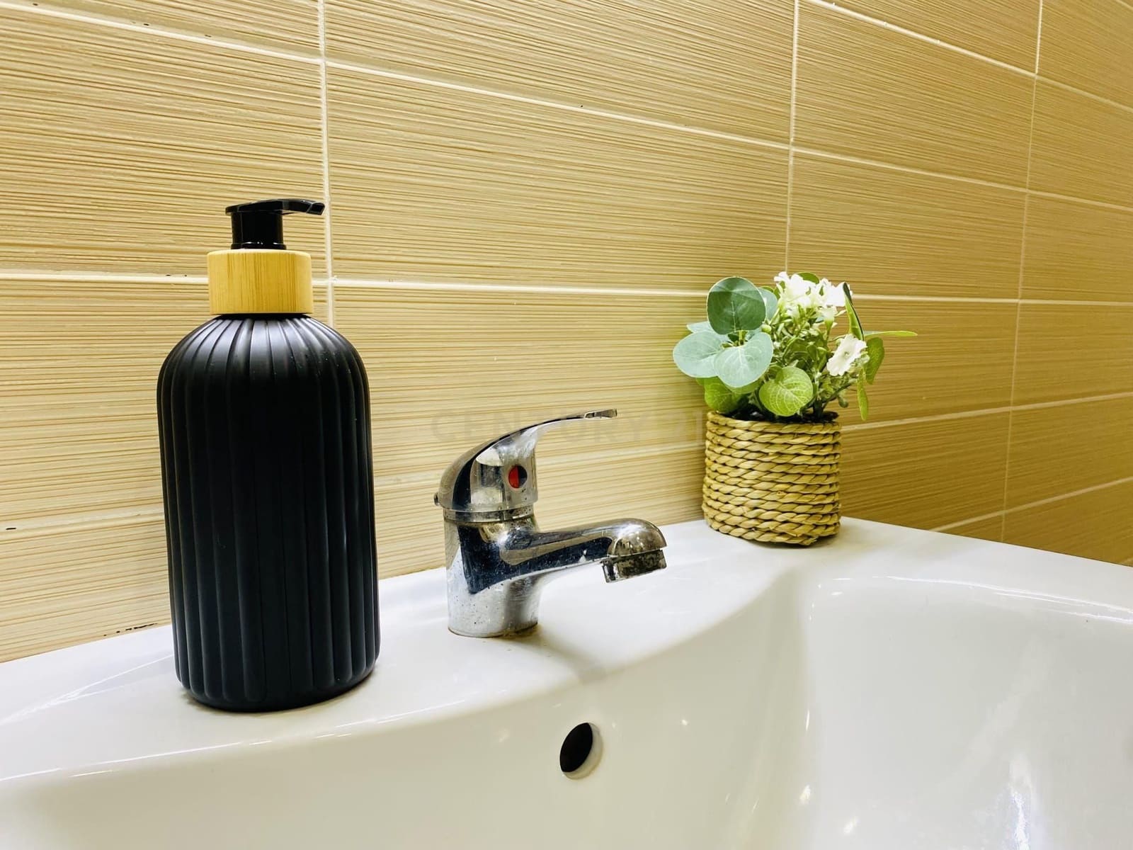 1 bedroom Flat for sale in El Ejido with pool - € 142,000 (Ref: 9543449)