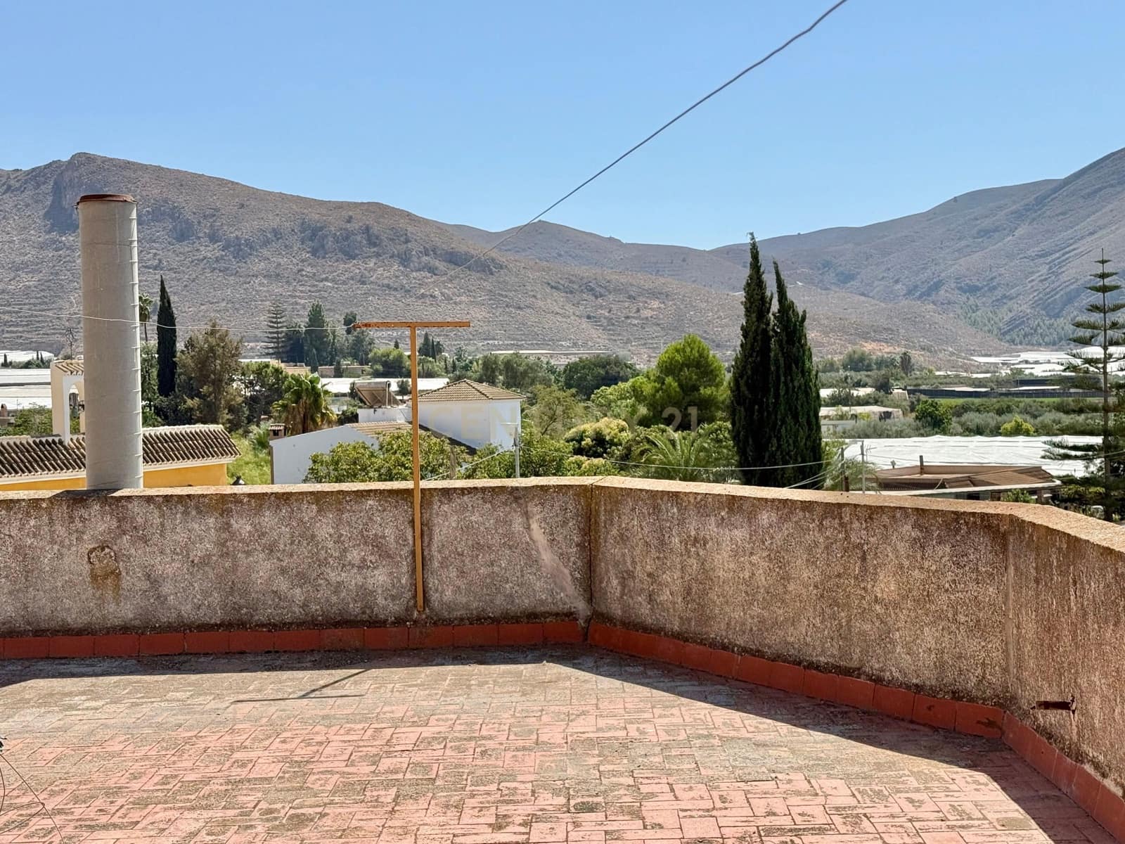 5 bedroom Villa for sale in Berja - € 120,000 (Ref: 9543450)