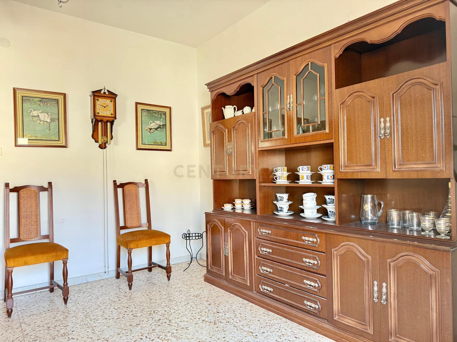 5 bedroom Villa for sale in Berja - € 120,000 (Ref: 9543450)