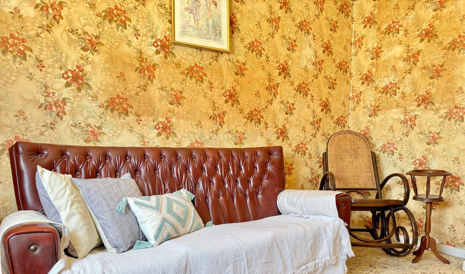 5 bedroom Villa for sale in Berja - € 120,000 (Ref: 9543450)