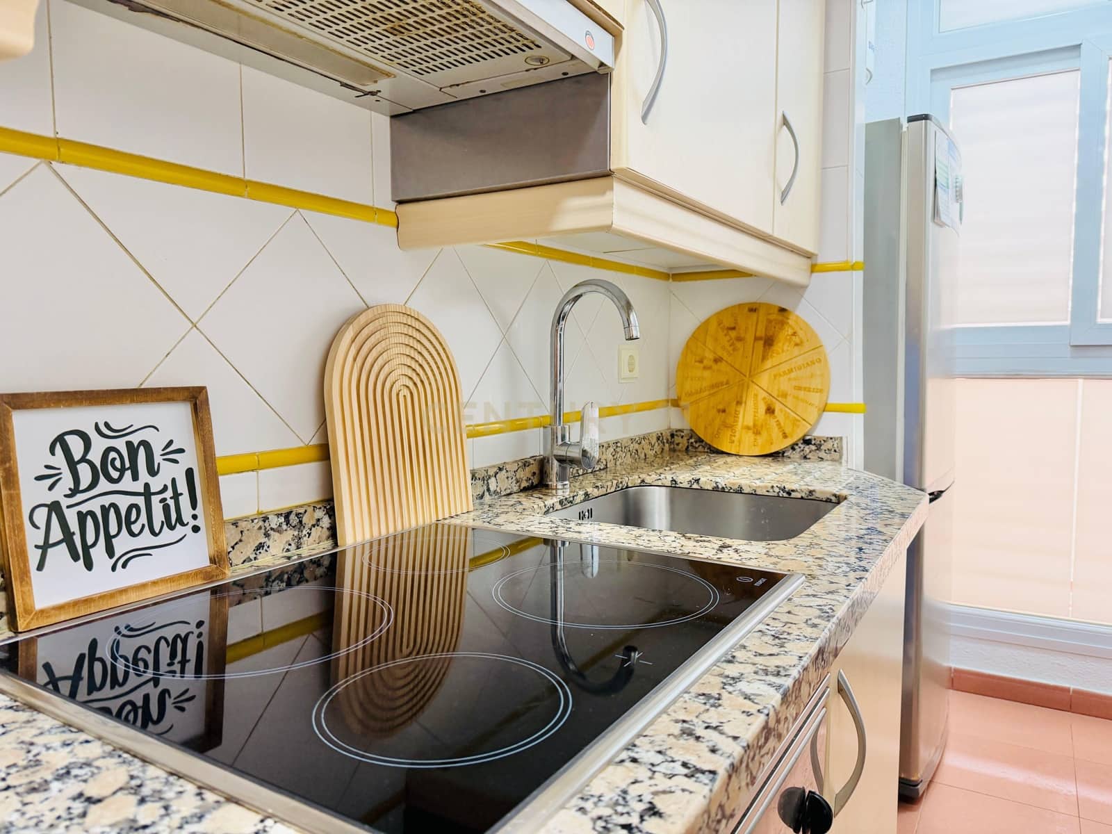 Piso de 2 habitaciones en El Ejido en venta con piscina - 195.000 € (Ref: 9598376)