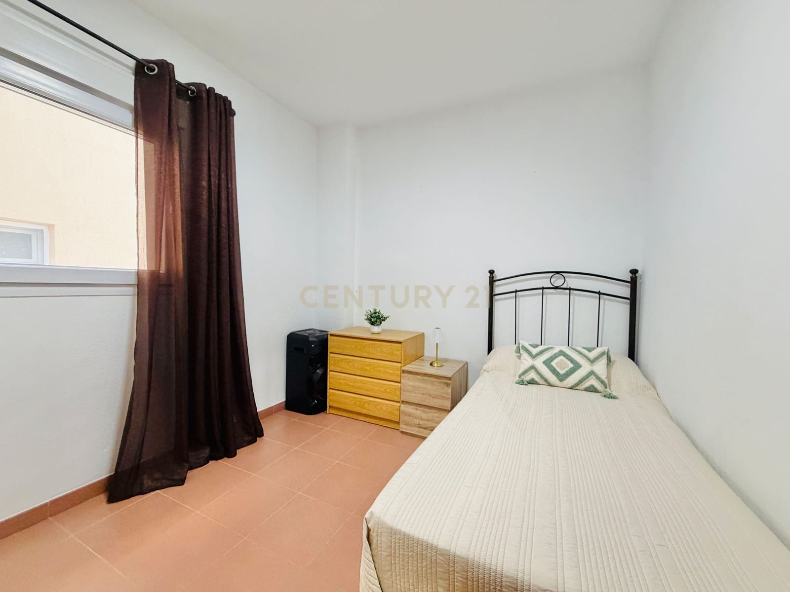 Piso de 2 habitaciones en El Ejido en venta con piscina - 195.000 € (Ref: 9598376)