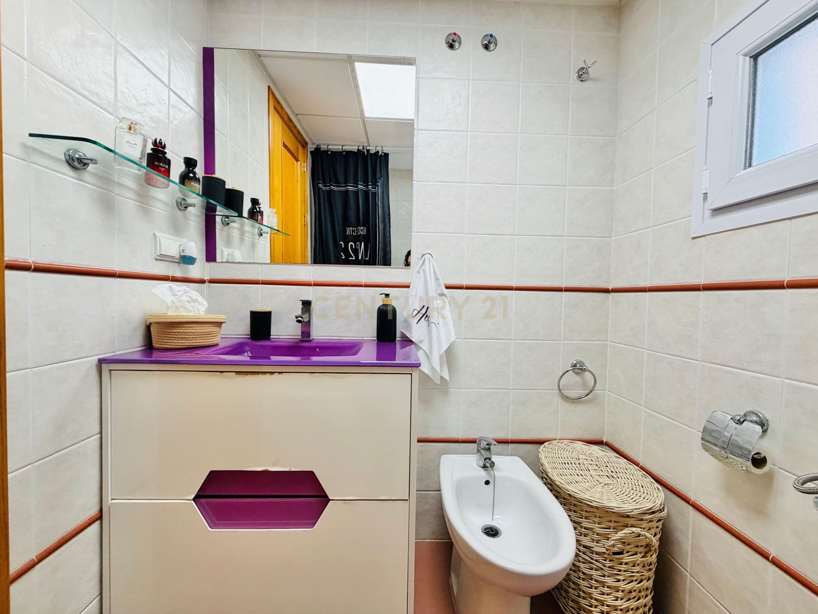 Piso de 2 habitaciones en El Ejido en venta con piscina - 195.000 € (Ref: 9598376)