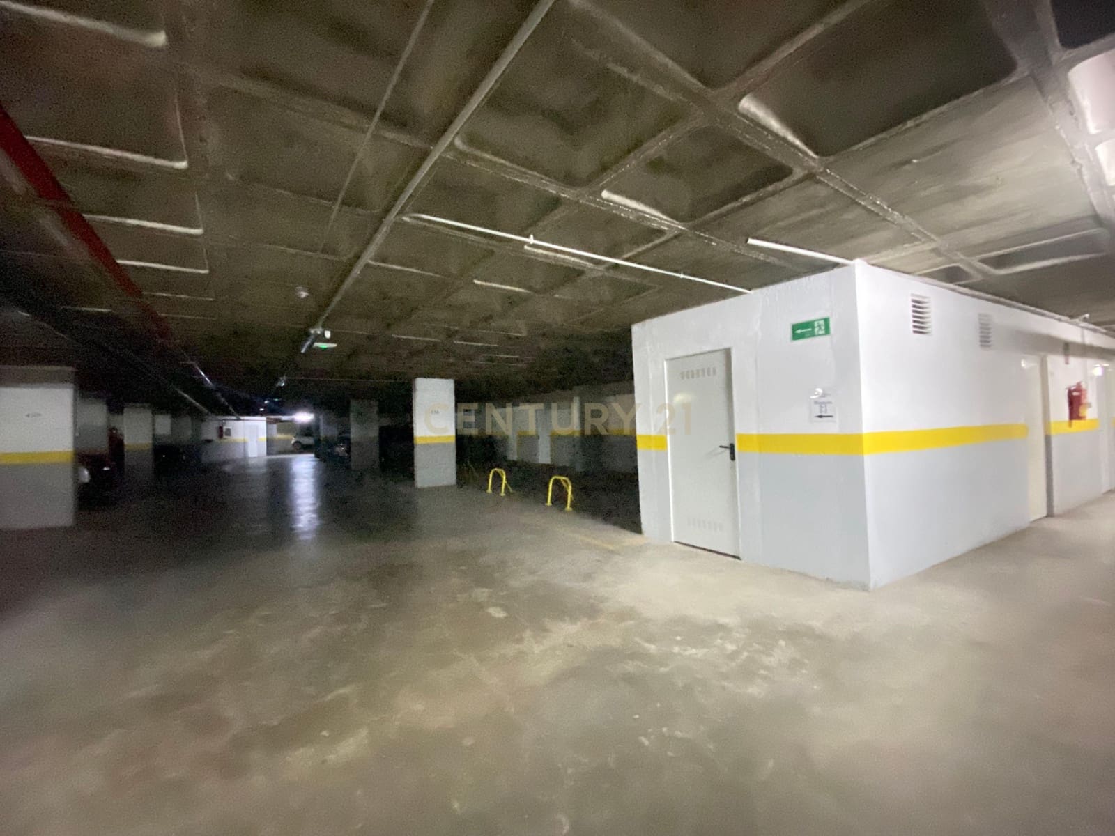 Autotalli myytävänä paikassa Almerimar - 42 000 € (Ref: 9603631)