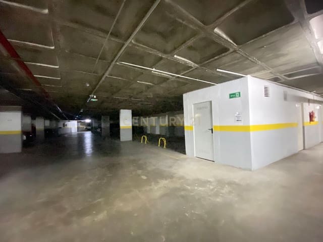 Garage in vendita in Almerimar, El Ejido - 42.000 € (Rif: 9603631)