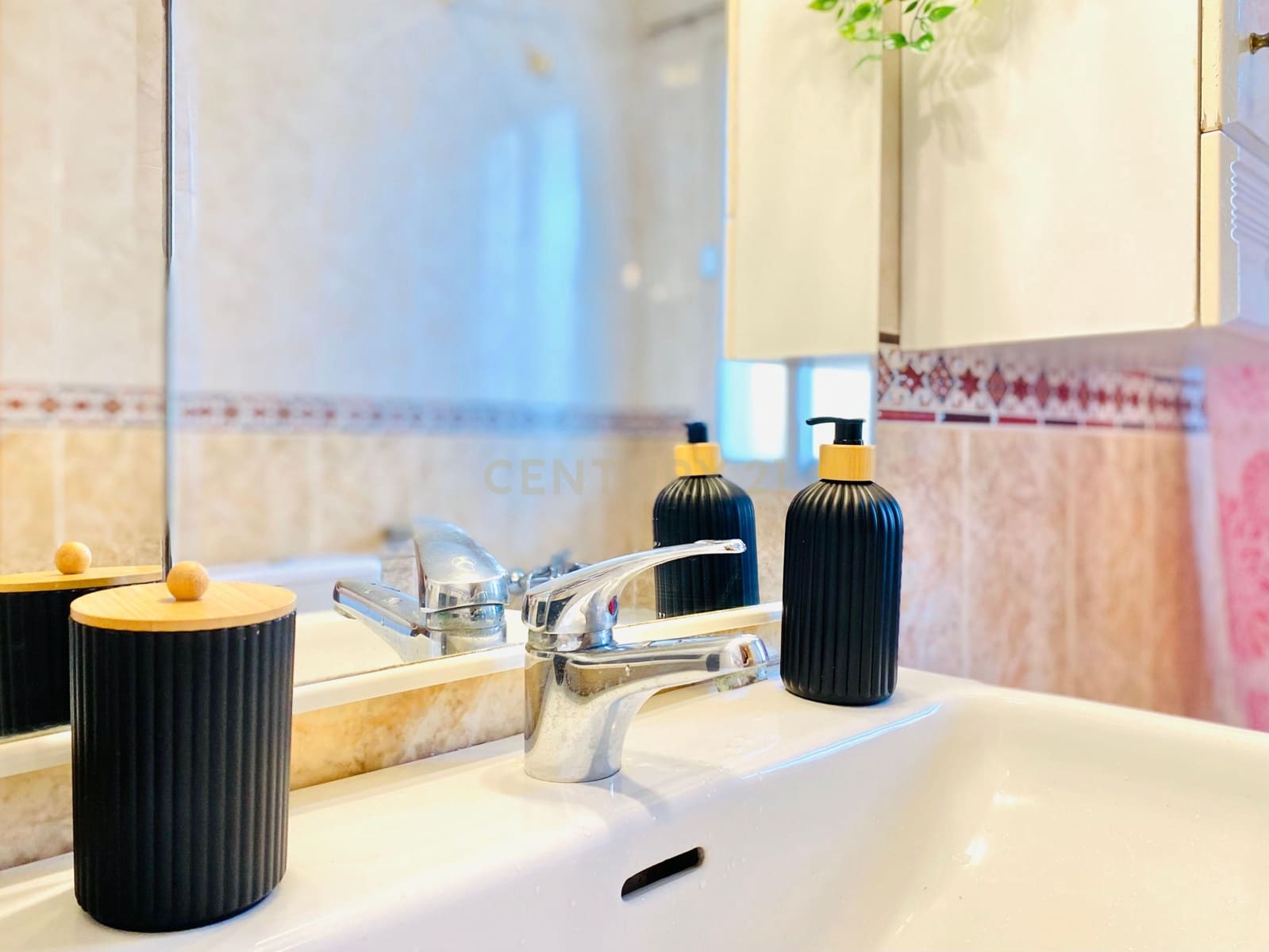 4 bedroom Apartment for sale in Roquetas de Mar - € 212,100 (Ref: 9626934)