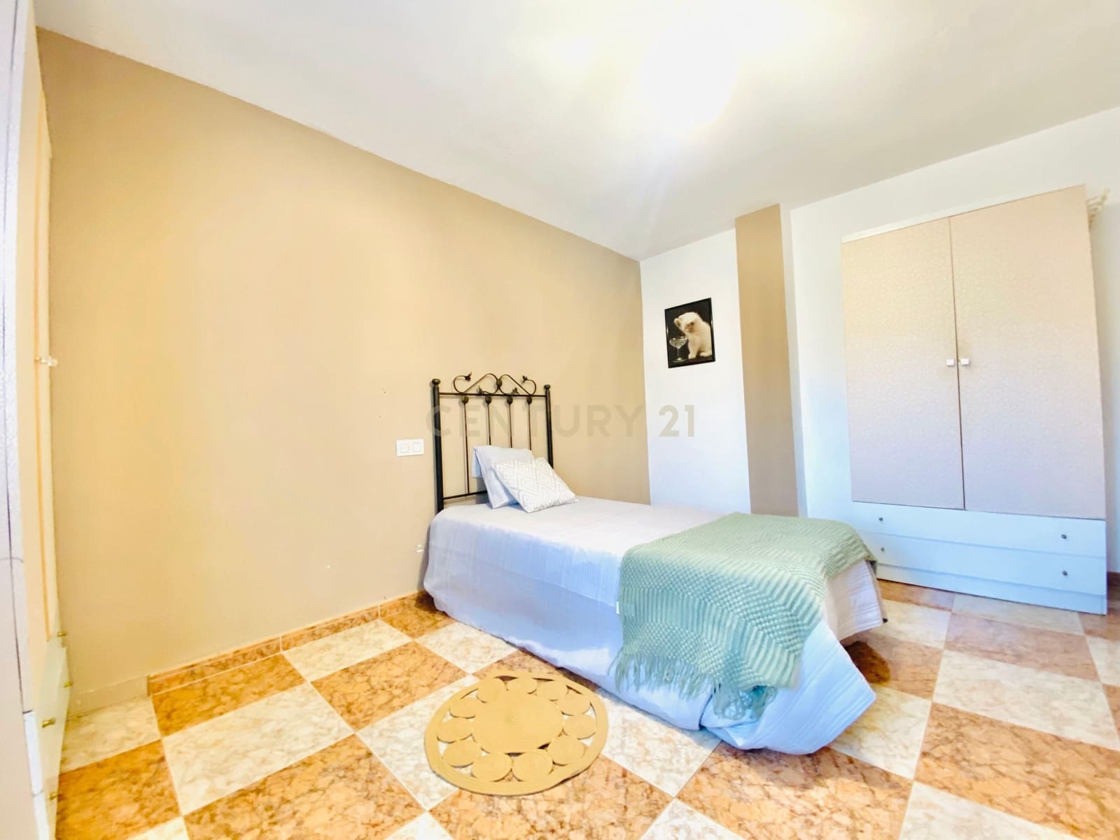 4 bedroom Apartment for sale in Roquetas de Mar - € 212,100 (Ref: 9626934)