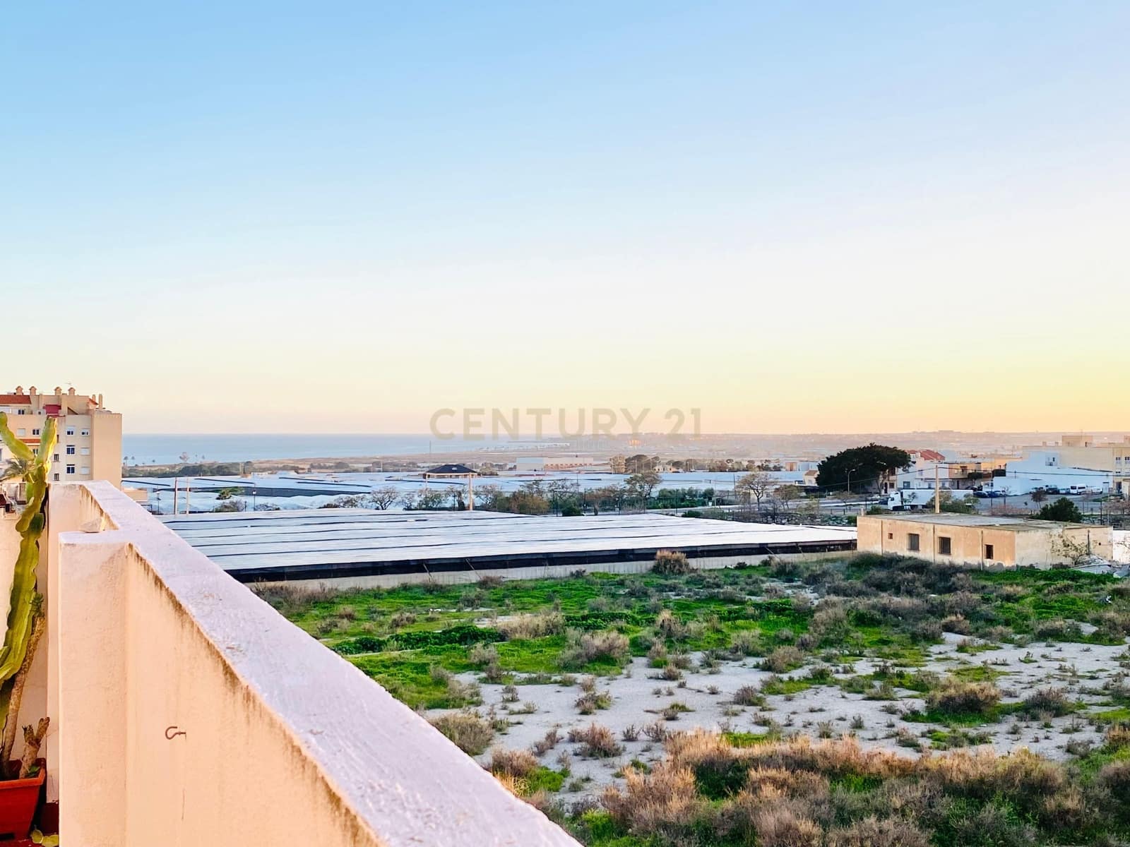 4 bedroom Apartment for sale in Roquetas de Mar - € 212,100 (Ref: 9626934)