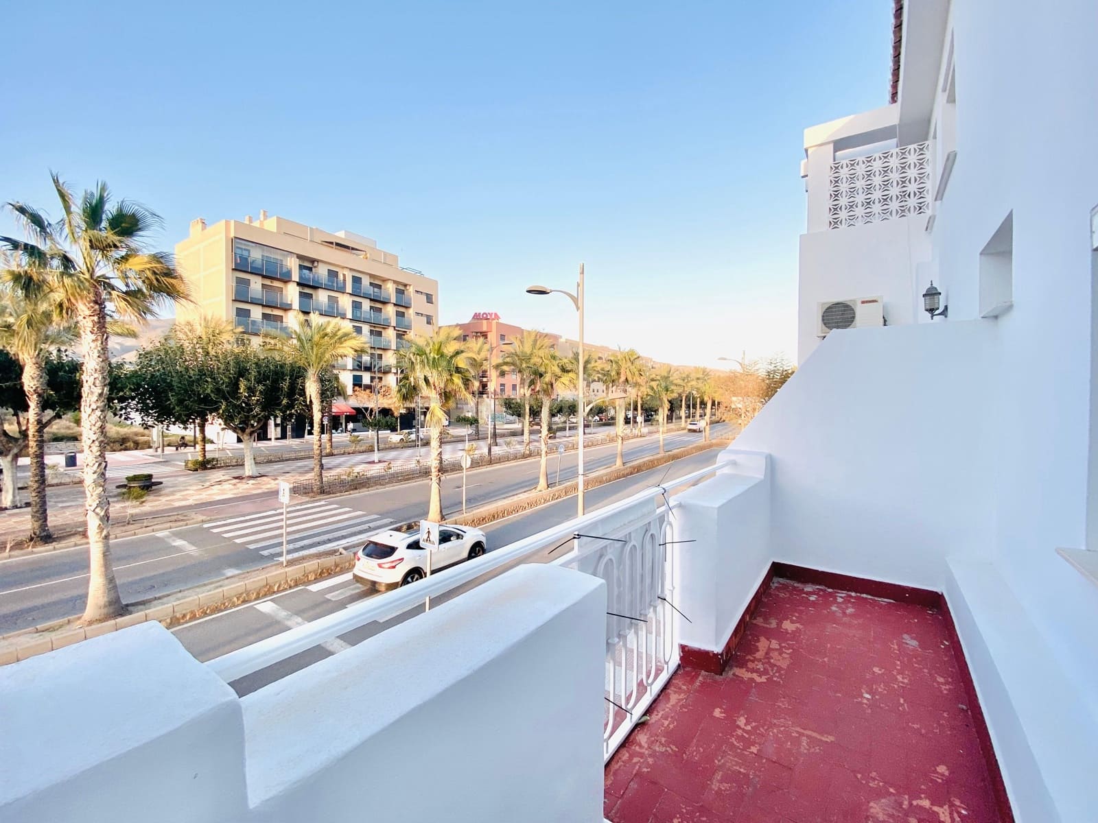 4 bedroom Apartment for sale in Roquetas de Mar - € 212,100 (Ref: 9626934)