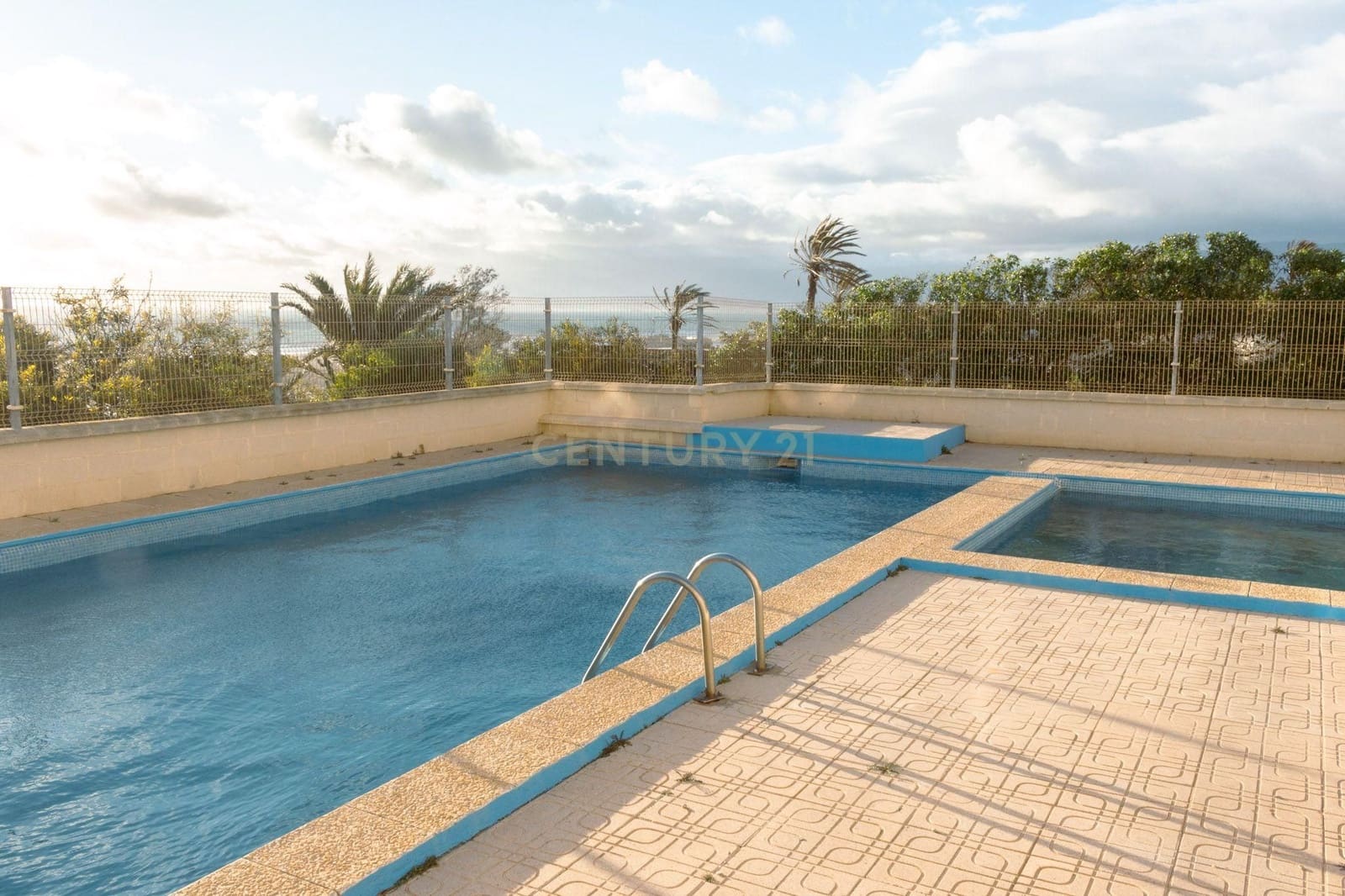 1 sypialnia Studio na sprzedaż w El Ejido z basenem garażem - 100 000 € (Ref: 9668262)