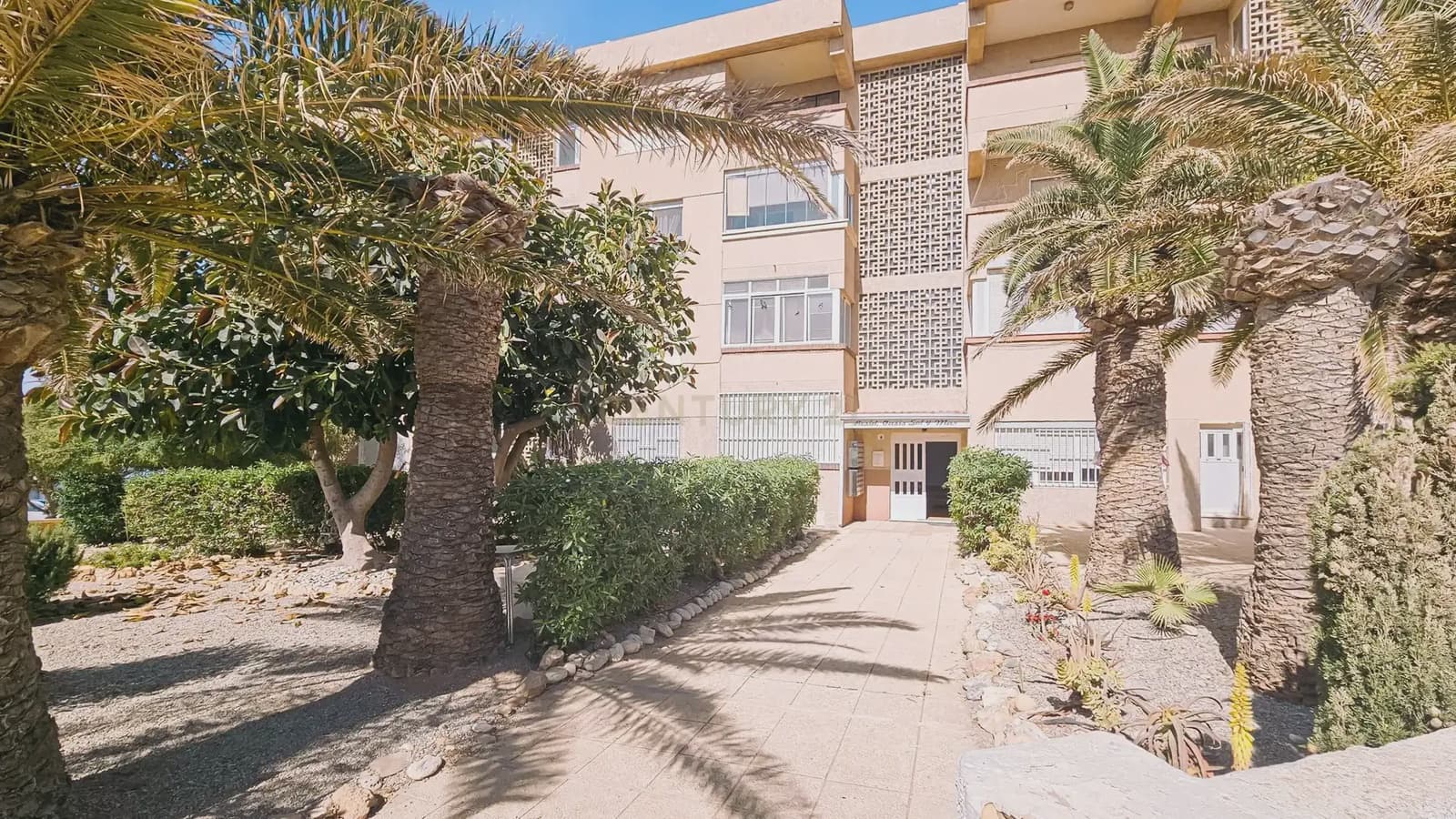 1 soverom Studio til salgs i El Ejido med svømmebasseng garasje - € 99 900 (Ref: 9668262)