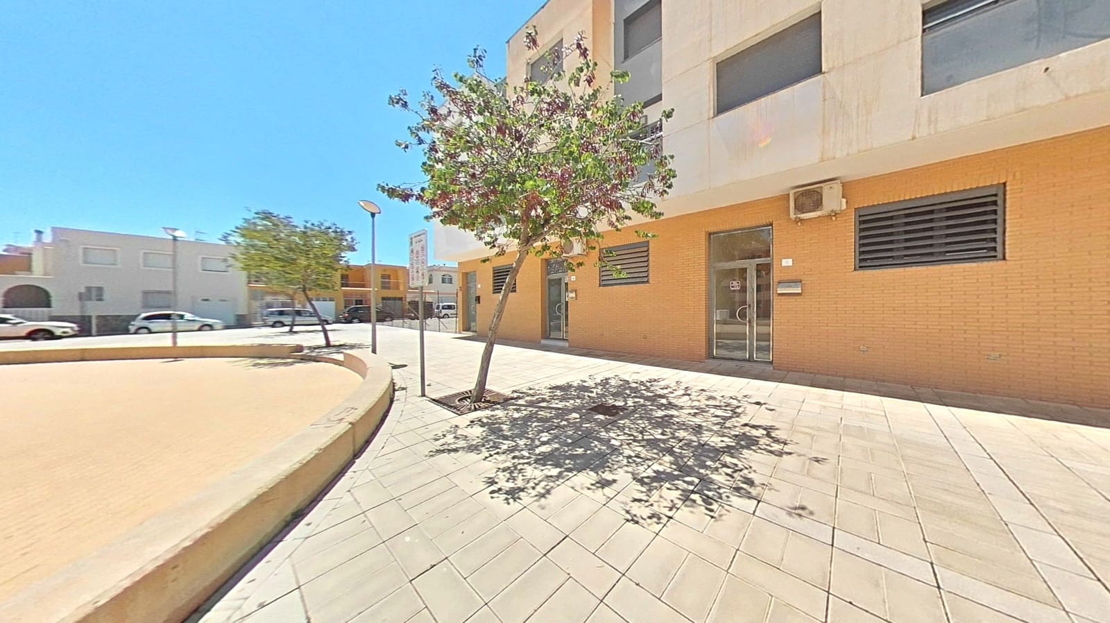 3 makuuhuone Omakotitalo myytävänä paikassa El Ejido mukana 
autotalli - 200 500 € (Ref: 9679303)