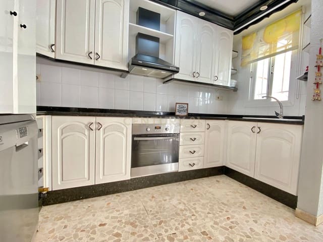 3 sovrum Radhus till salu i El Ejido med garage - 192 800 € (Ref: 9679383)