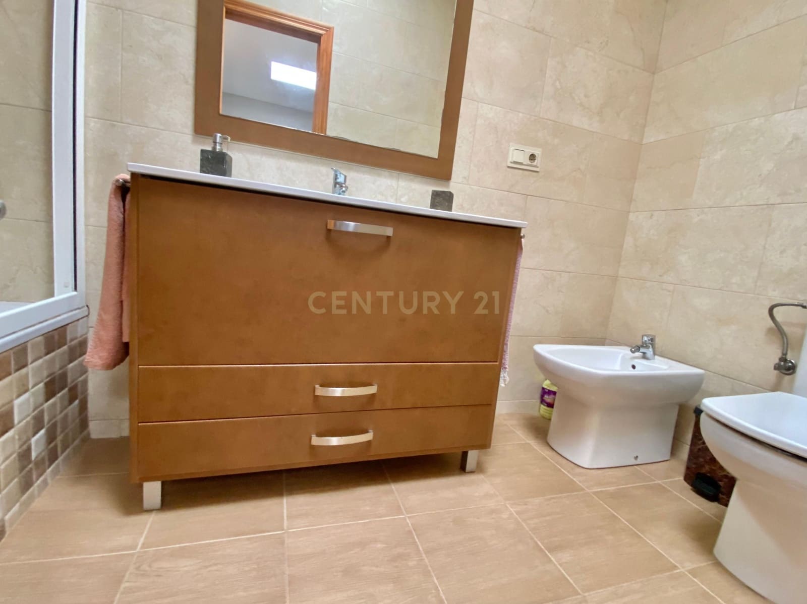 3 sovrum Radhus till salu i El Ejido med garage - 192 800 € (Ref: 9679383)