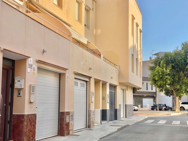 3 sovrum Radhus till salu i El Ejido med garage - 192 800 € (Ref: 9679383)