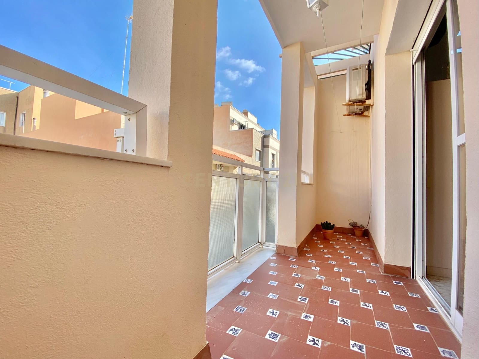 3 sovrum Radhus till salu i El Ejido med garage - 192 800 € (Ref: 9679383)