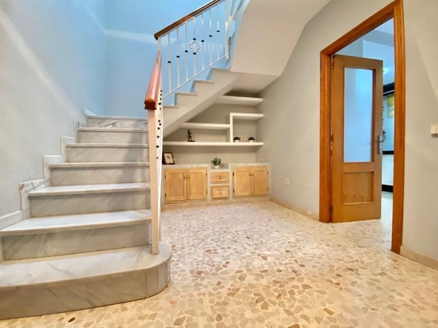 3 sovrum Radhus till salu i El Ejido med garage - 192 800 € (Ref: 9679383)