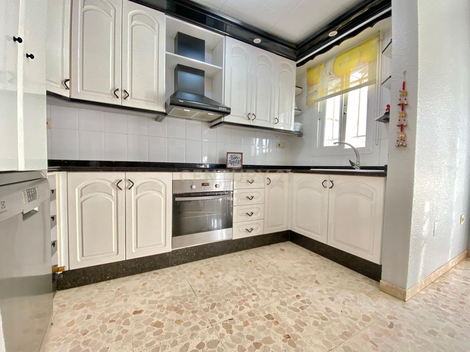 3 sovrum Radhus till salu i El Ejido med garage - 192 800 € (Ref: 9679383)