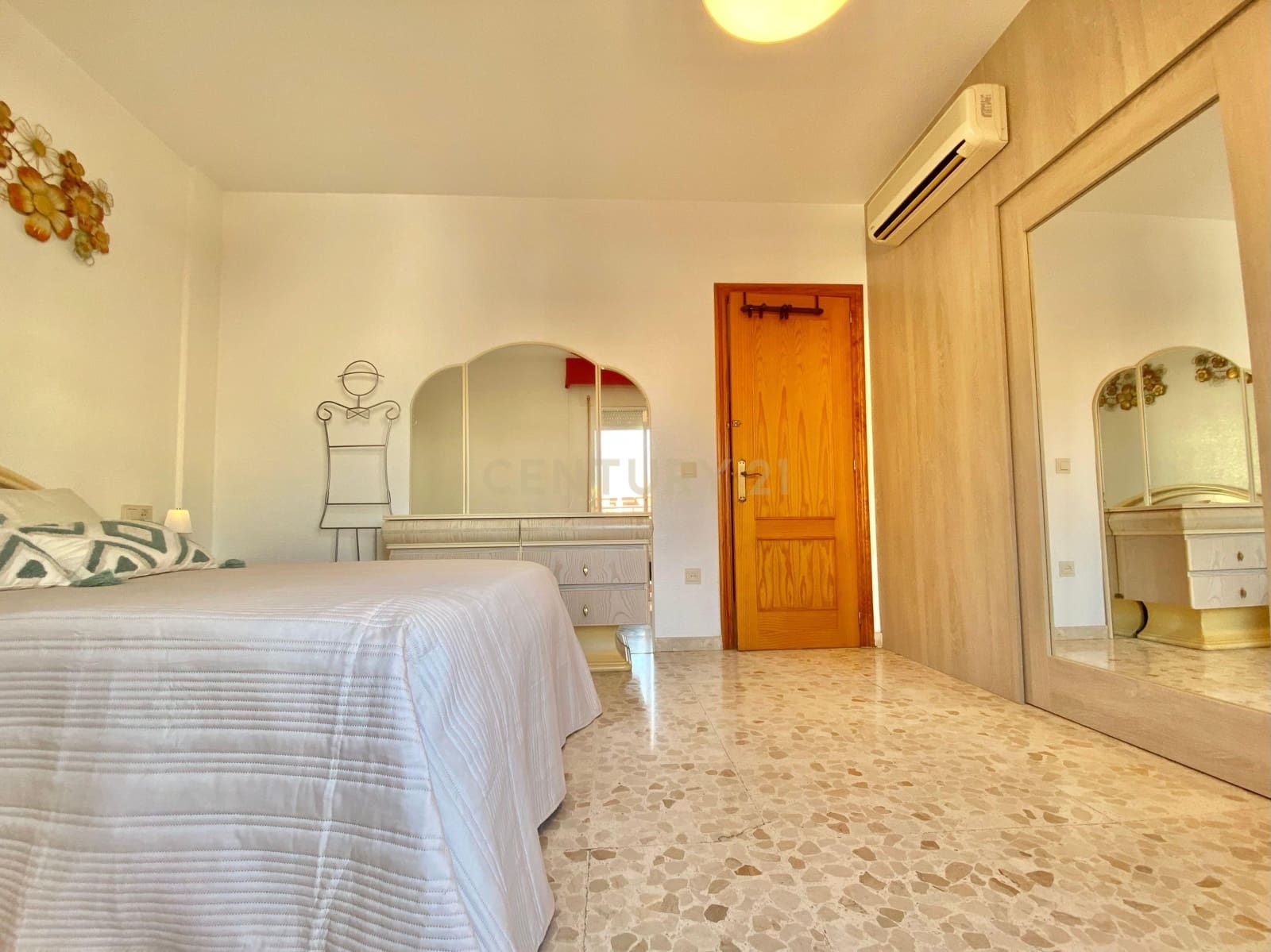 3 sovrum Radhus till salu i El Ejido med garage - 192 800 € (Ref: 9679383)