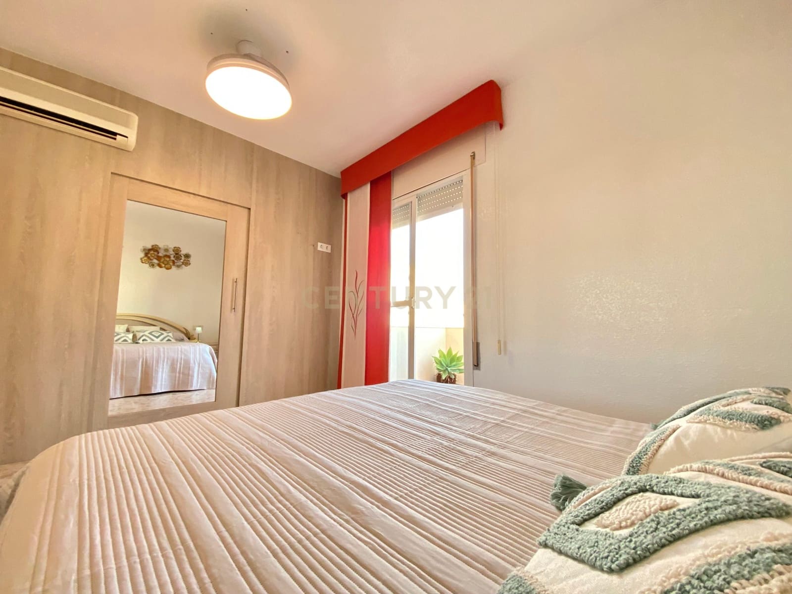 3 sovrum Radhus till salu i El Ejido med garage - 192 800 € (Ref: 9679383)