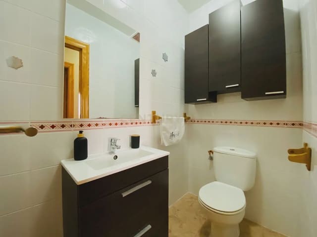 Ático de 3 habitaciones en El Ejido en venta - 159.075 € (Ref: 9772465)