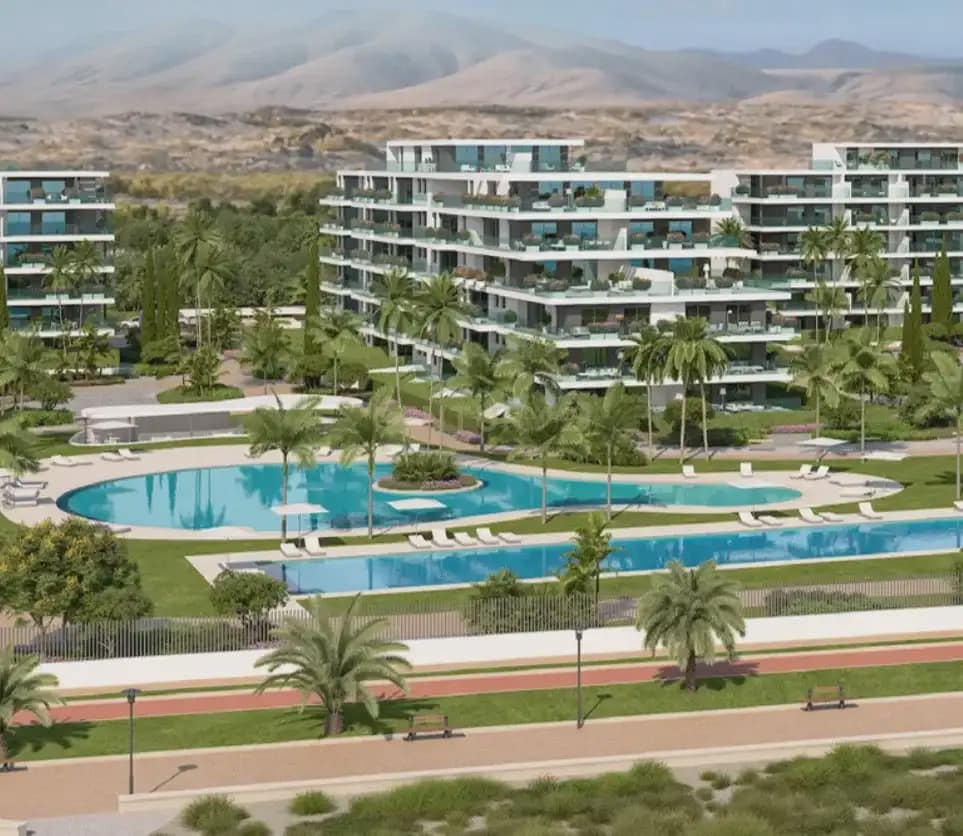 2 bedroom Beach Apartment for sale in El Ejido with pool - € 254,000 (Ref: 9804872)
