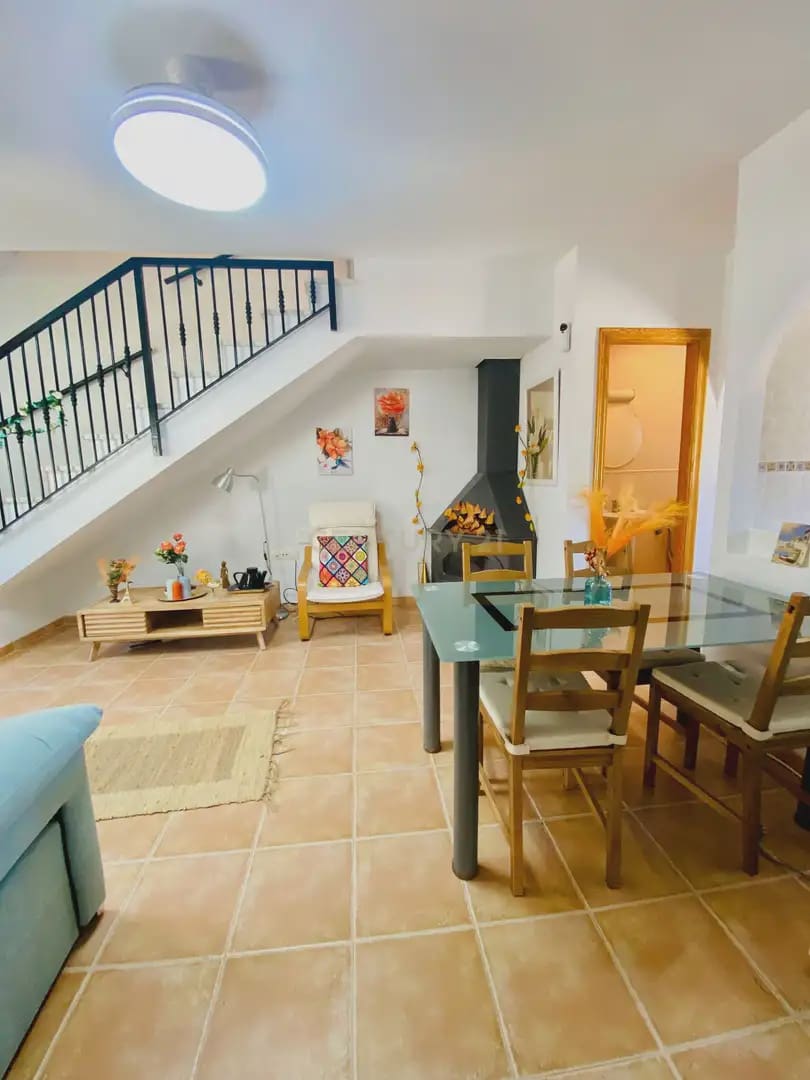 3 Zimmer Haus zu verkaufen in Paterna del Rio mit Pool - 89.000 € (Ref: 9810851)
