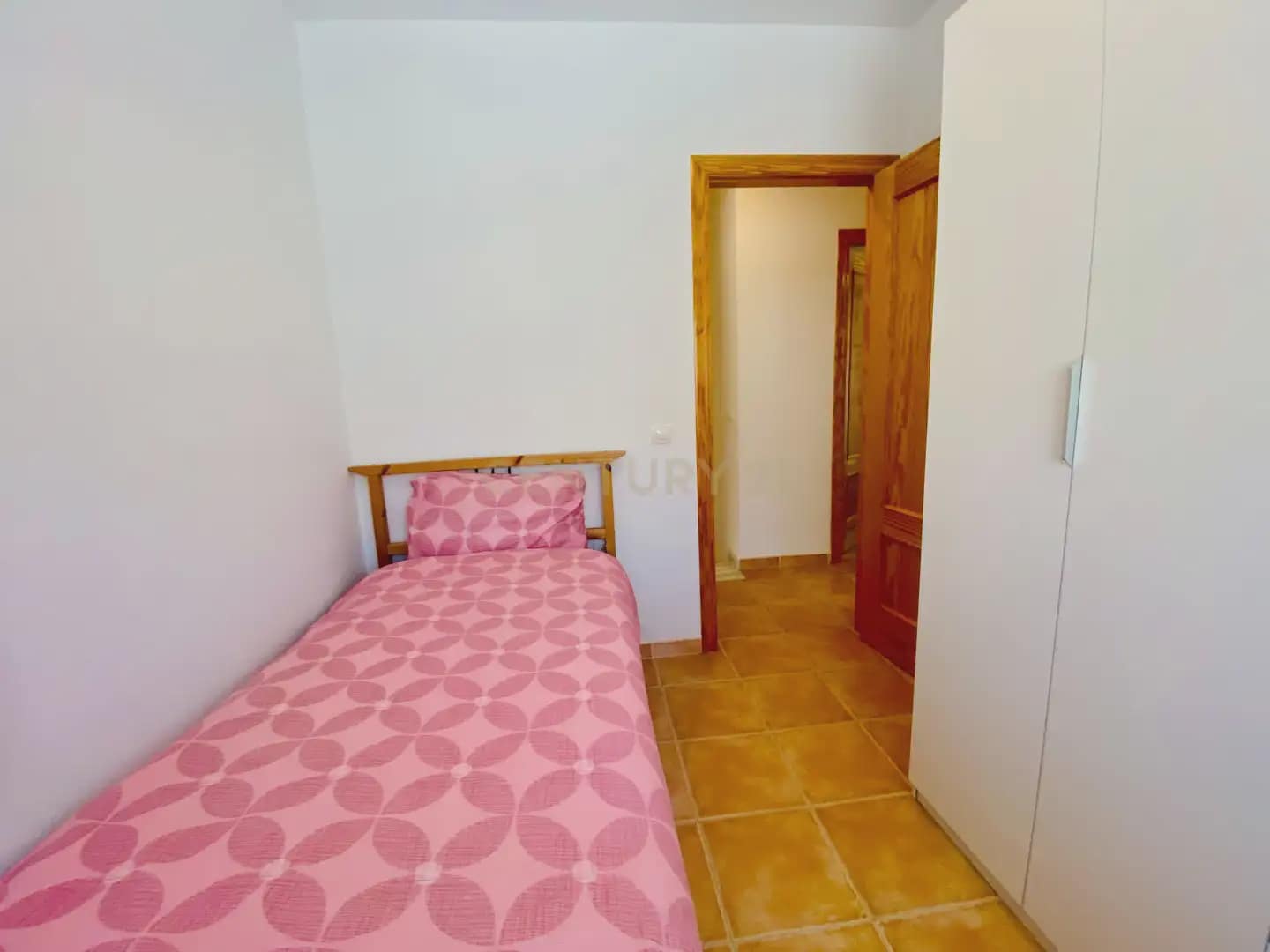 3 Zimmer Haus zu verkaufen in Paterna del Rio mit Pool - 89.000 € (Ref: 9810851)