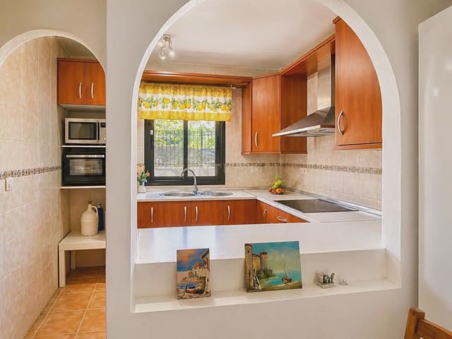 3 Zimmer Haus zu verkaufen in Paterna del Río mit Pool - 89.000 € (Ref: 9810851)