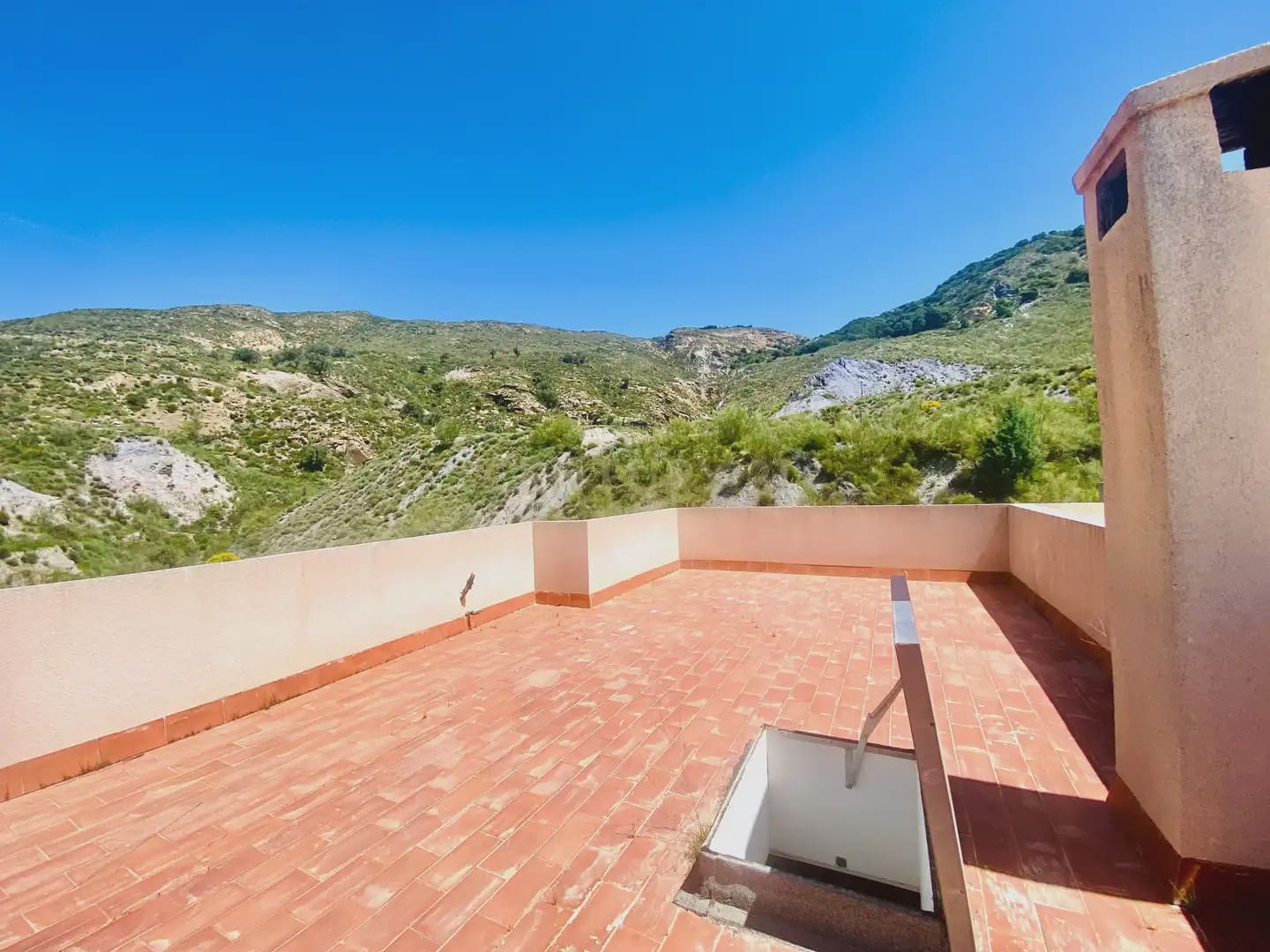 3 Zimmer Haus zu verkaufen in Paterna del Rio mit Pool - 89.000 € (Ref: 9810851)
