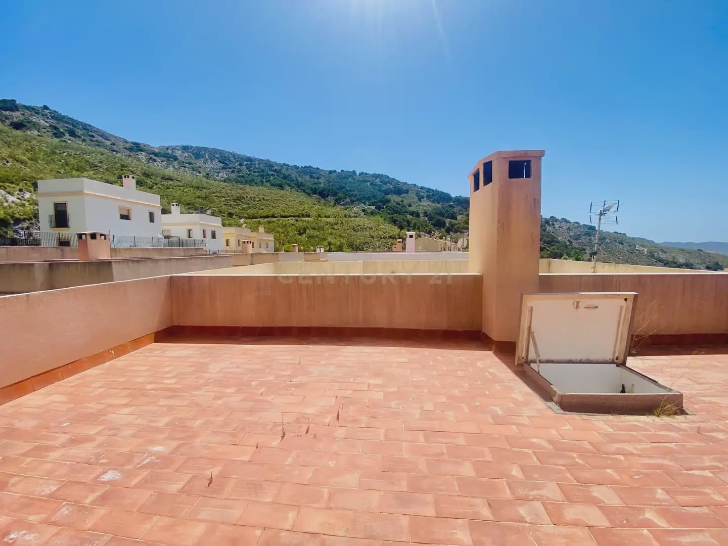 3 Zimmer Haus zu verkaufen in Paterna del Rio mit Pool - 89.000 € (Ref: 9810851)