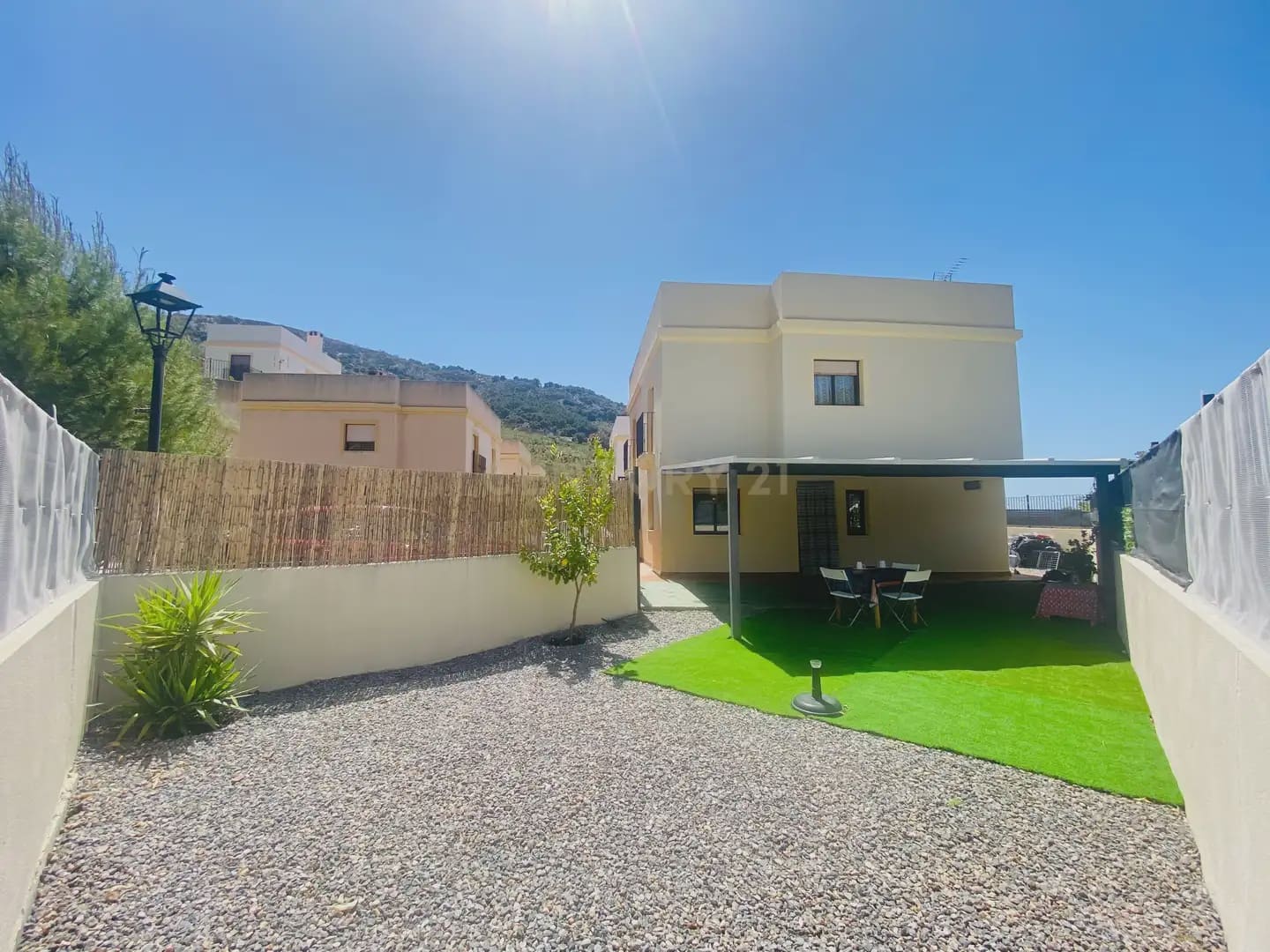 3 Zimmer Haus zu verkaufen in Paterna del Rio mit Pool - 89.000 € (Ref: 9810851)