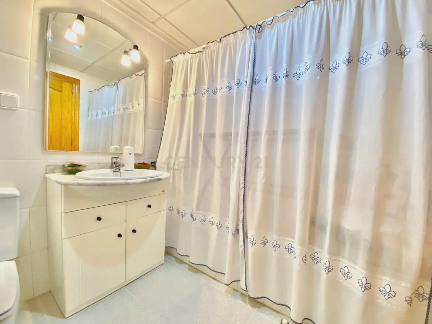 4 makuuhuone Asunto myytävänä paikassa El Ejido mukana 
autotalli - 150 000 € (Ref: 9824230)