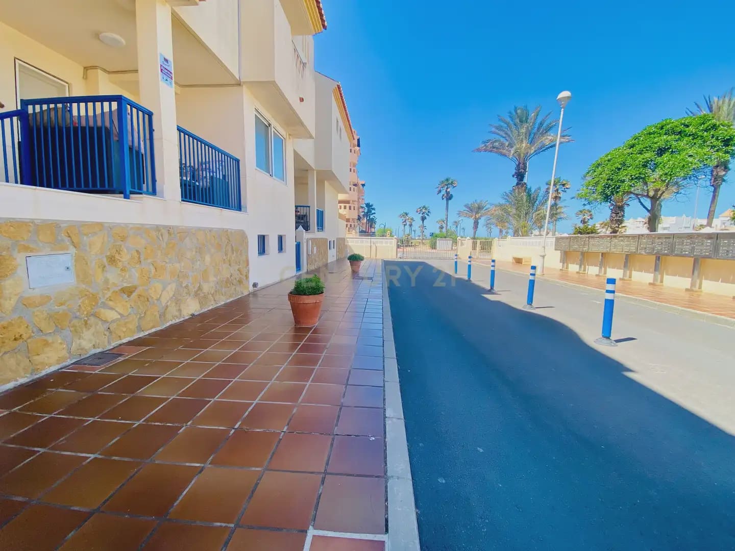 Studio for sale in El Ejido with pool - € 118,000 (Ref: 9830395)